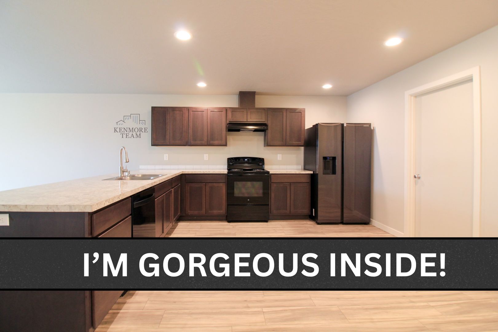 PASCO House: 301 S CEDAR AVE