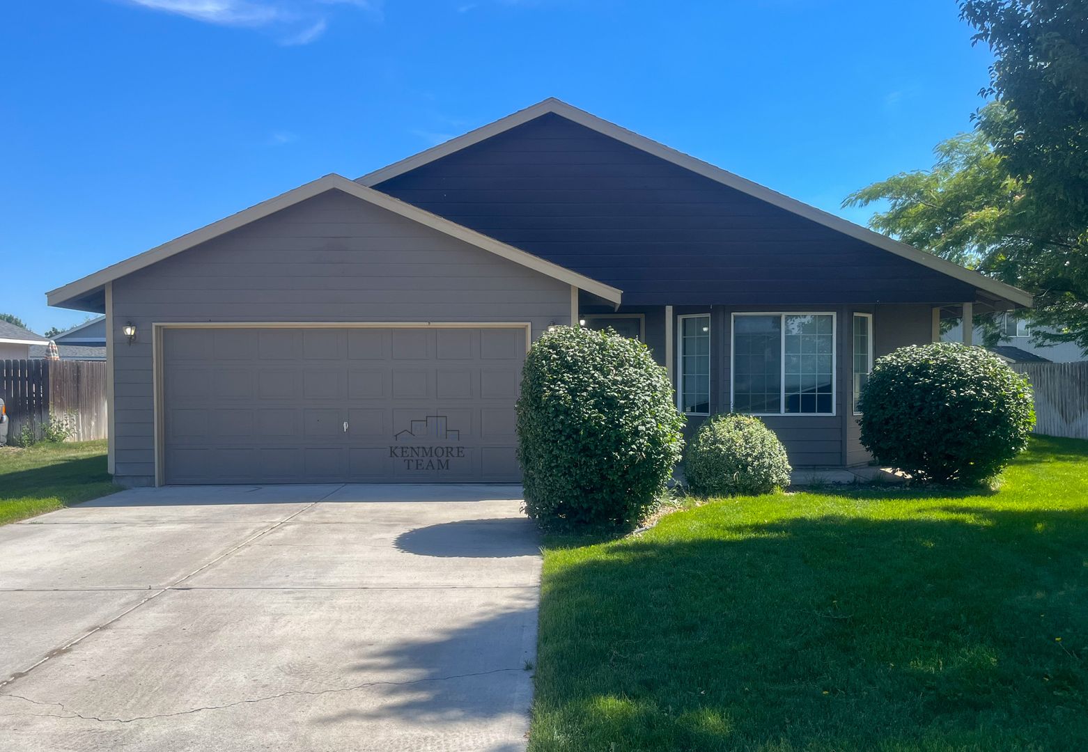 PASCO House: 7704 WRIGLEY DR
