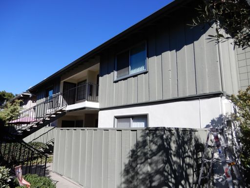 2 bedroom 1 bath for rent in Newport Beach – photo 1