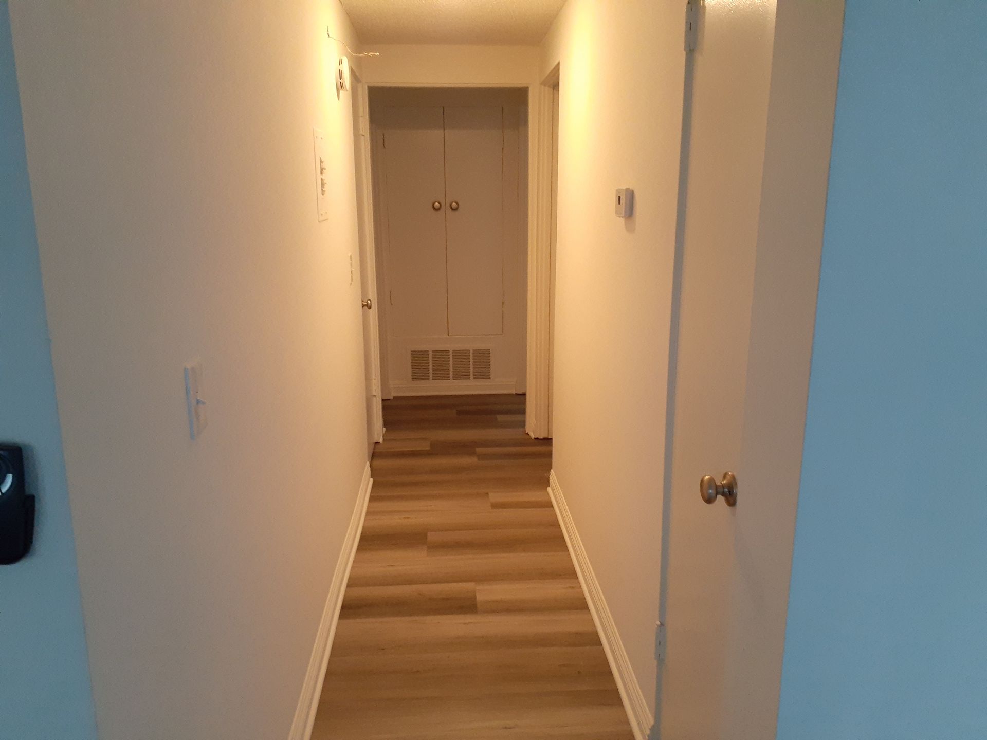 2 bedroom 1 bath for rent in Newport Beach 4 of 12