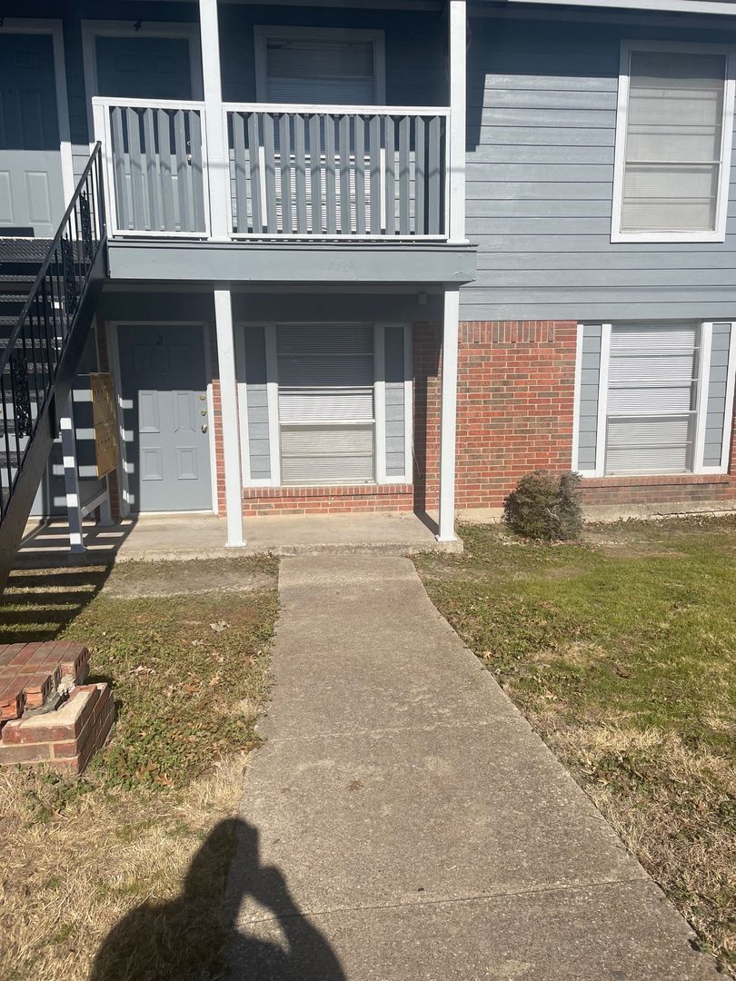 MIDLOTHIAN Apartment: 116 PEBBLE CREEK