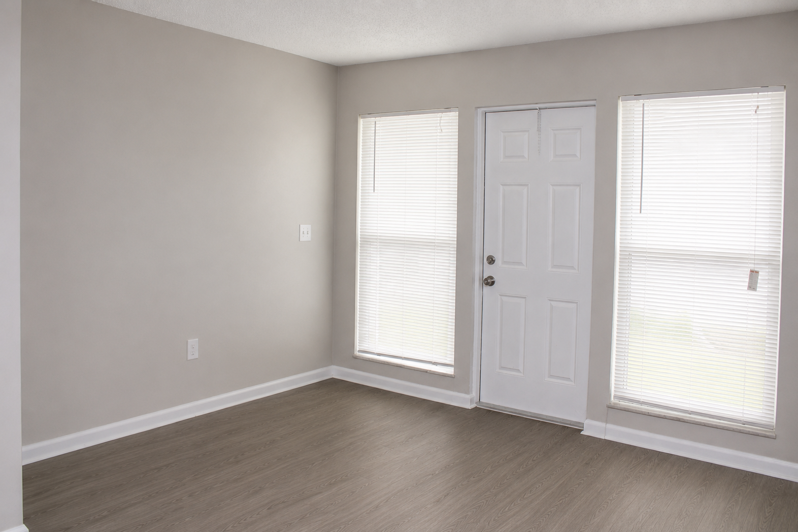 West Palm Beach Apartment: 5801 North Flagler Drive