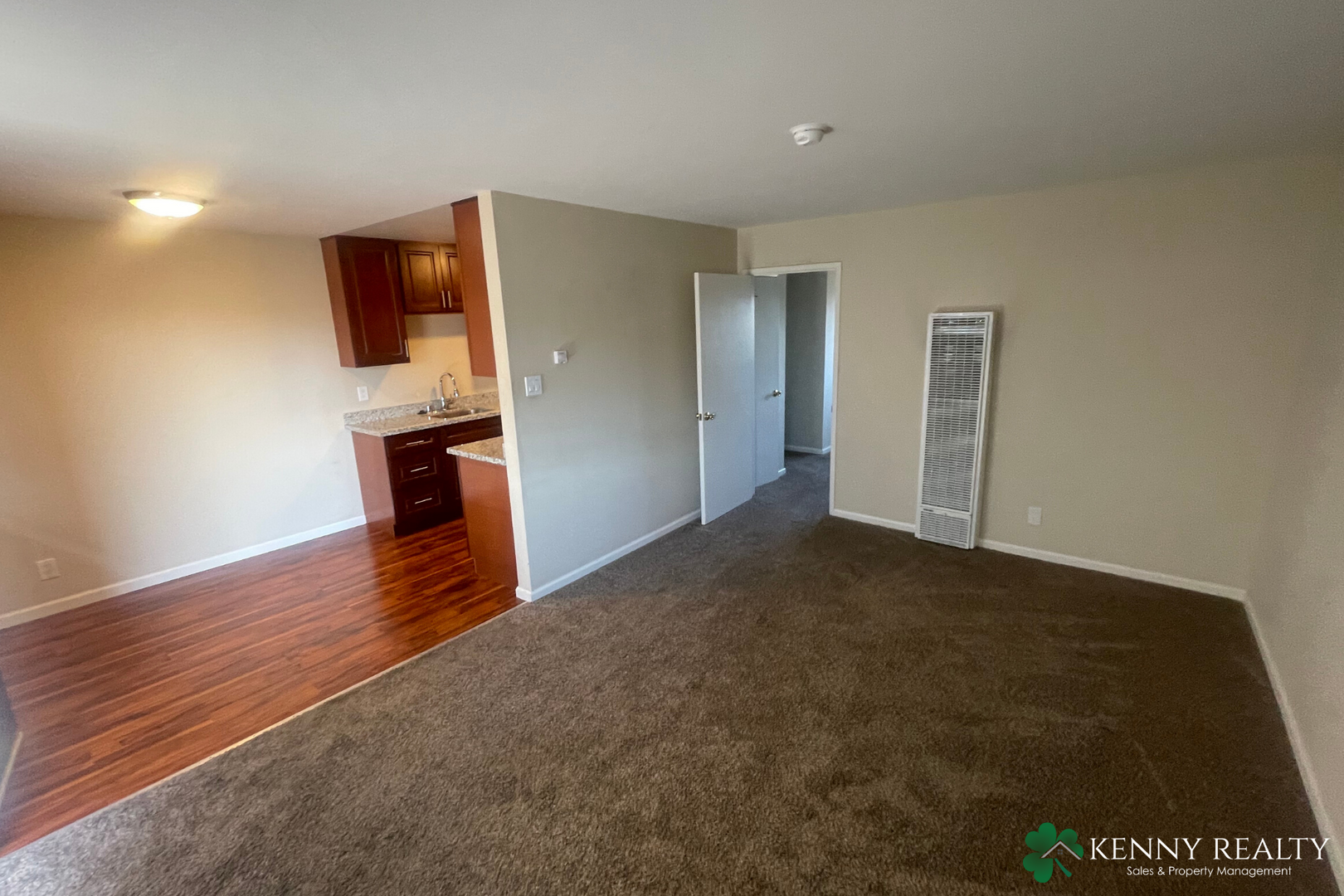 San Bruno Apartment: 824 / 828 El Camino 823 / 831 Hensley