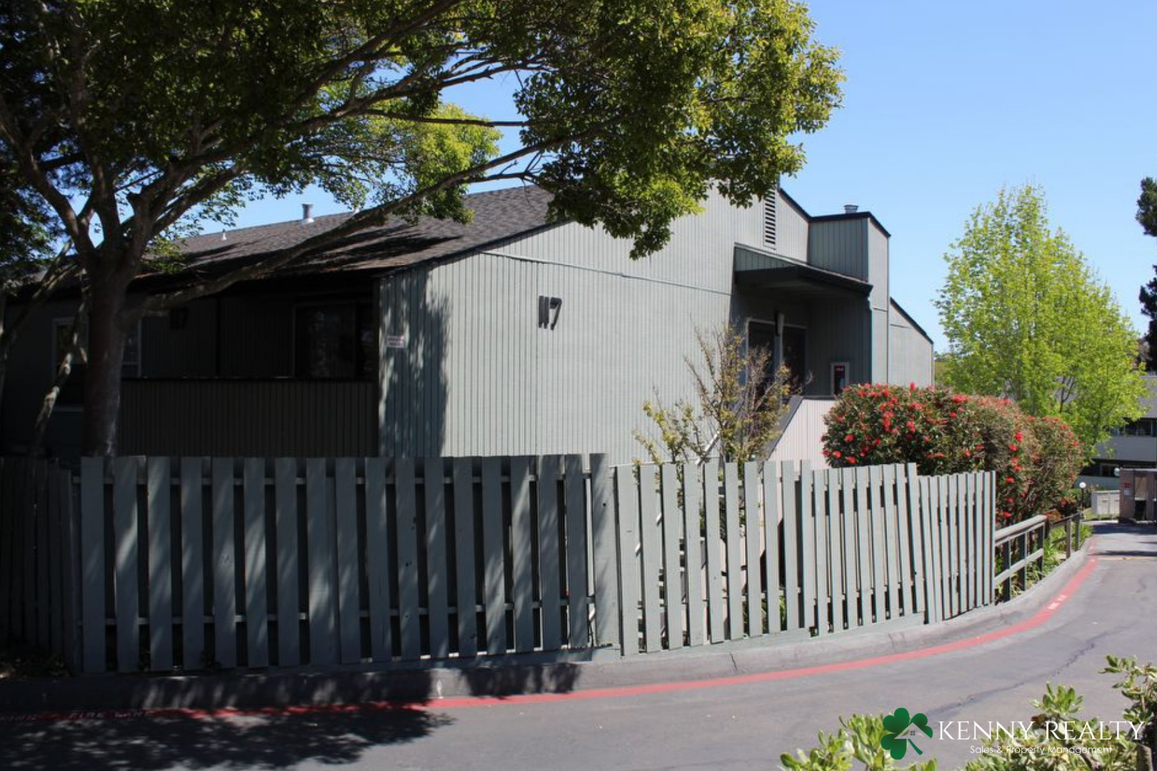 San Bruno House: 117 Piccadilly Pl