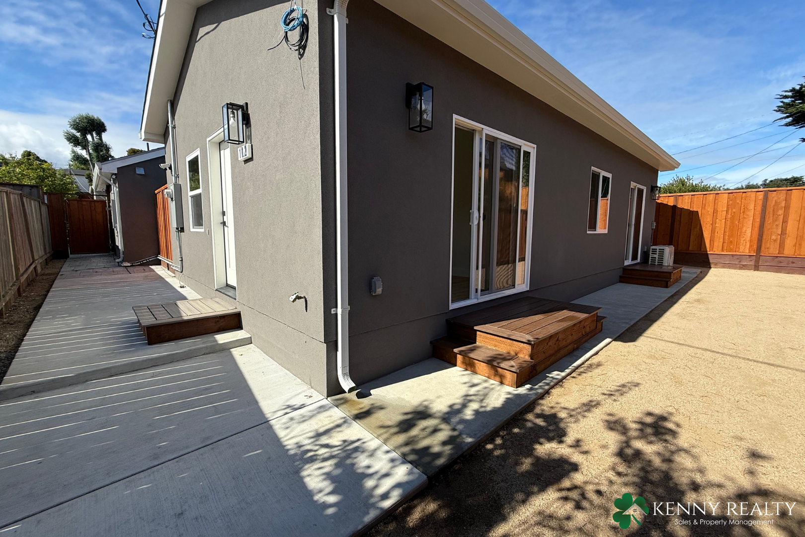 South San Francisco House: 112 Cuesta Dr.