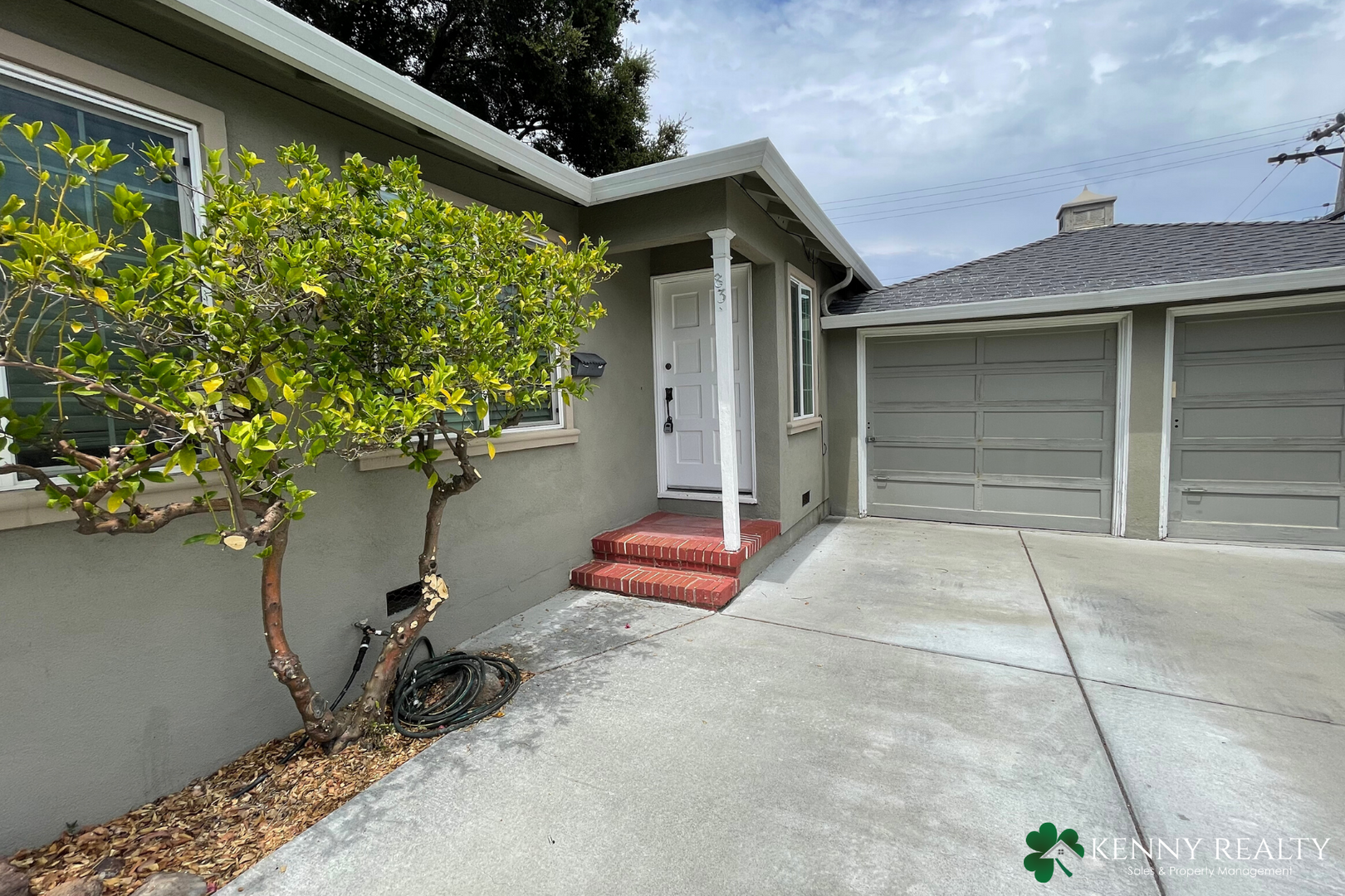 San Carlos Apartment: 81 - 83 Elm Street