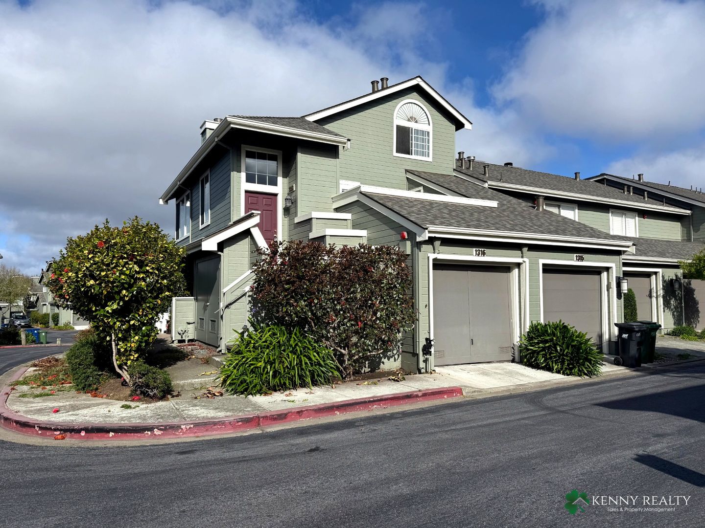 Daly City House: 1316 Danberry Ln