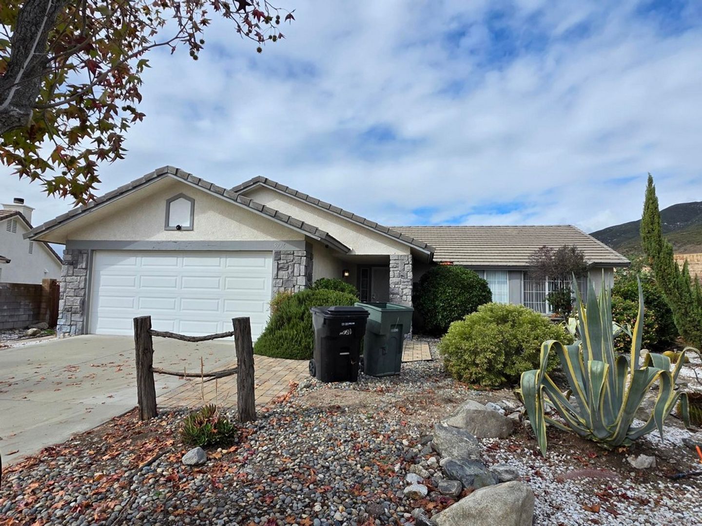 San Bernardino House: 5736 N Crescent St