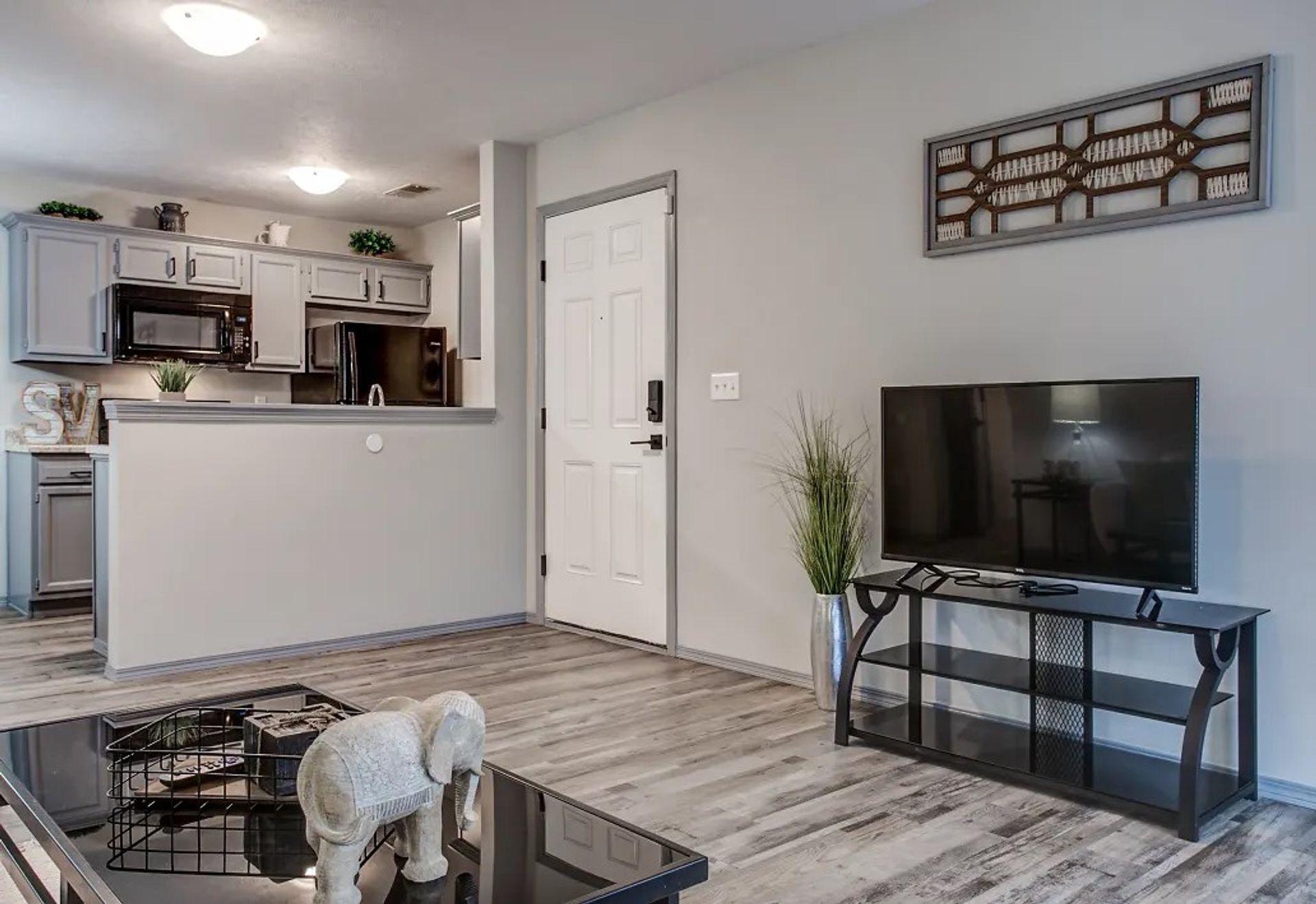 South Valley Apartments 12 of 12