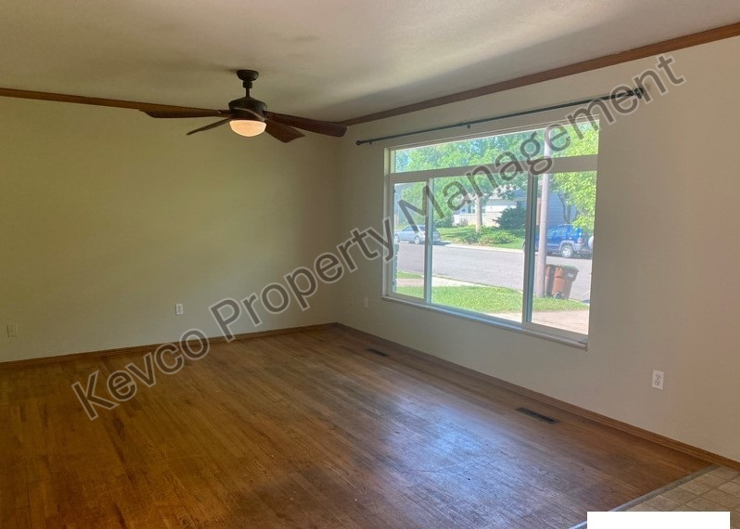 Fort Collins House: 1400 Hillcrest Dr