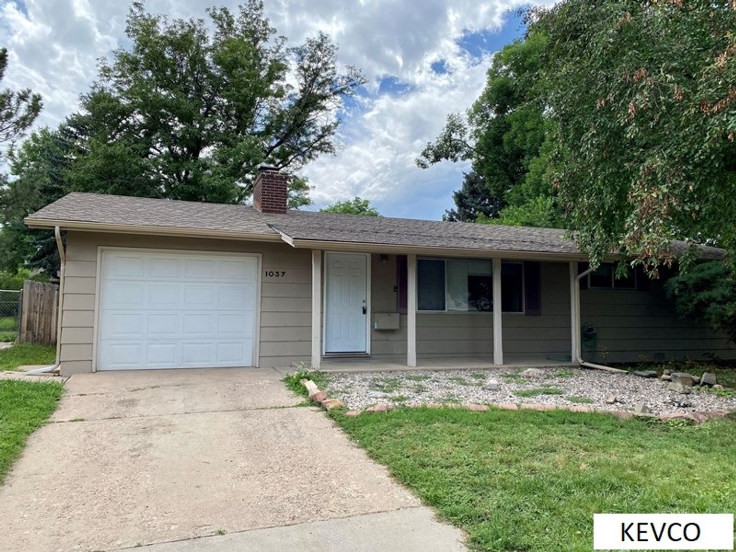 Fort Collins House: 1037 Montview Rd
