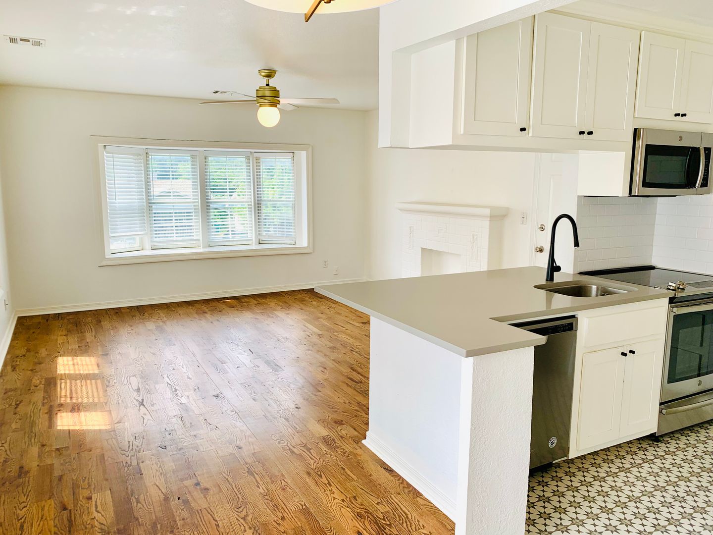 Oklahoma City Apartment: 421 NW 28th St.