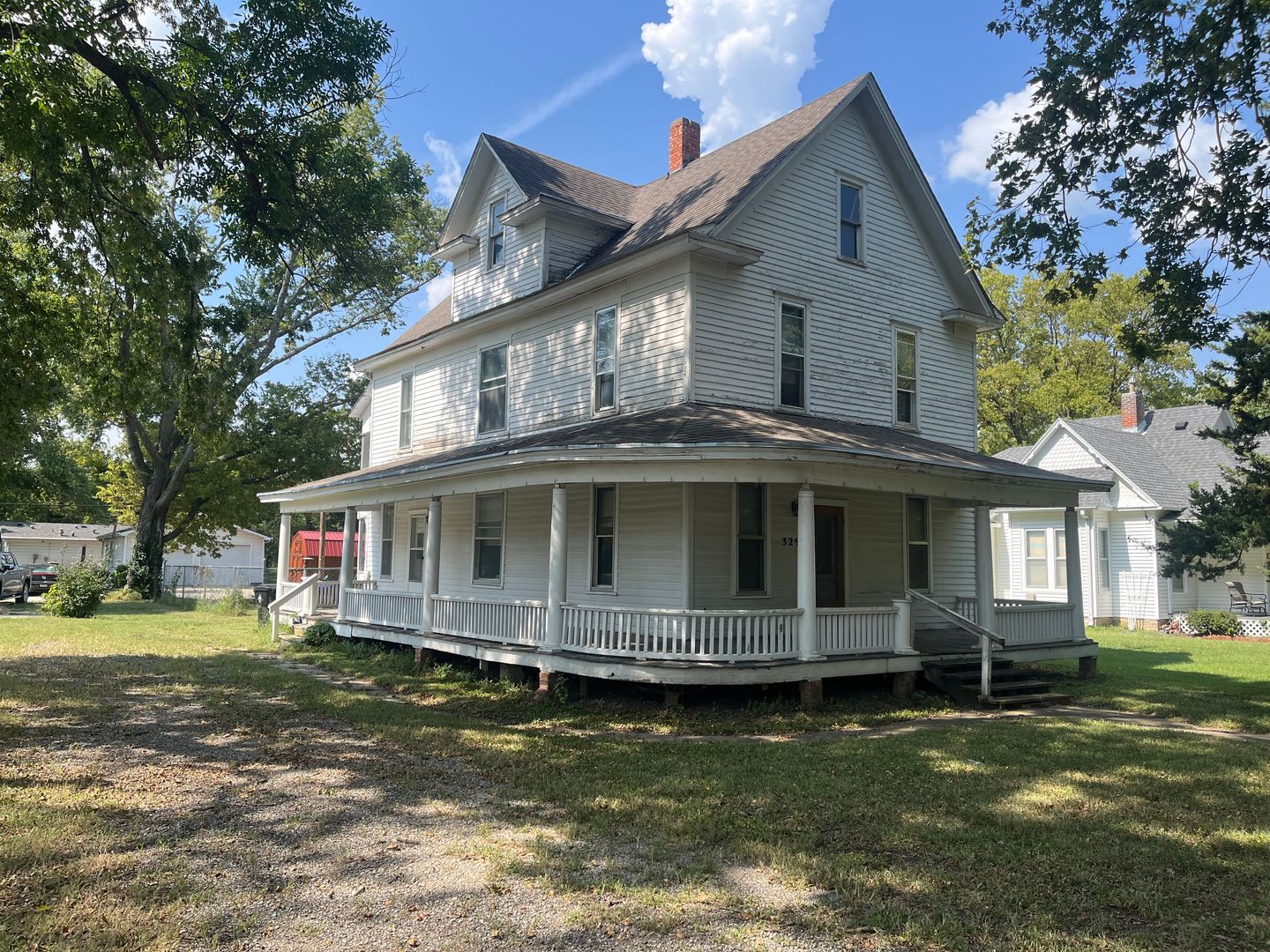 Rossville House: 329.5