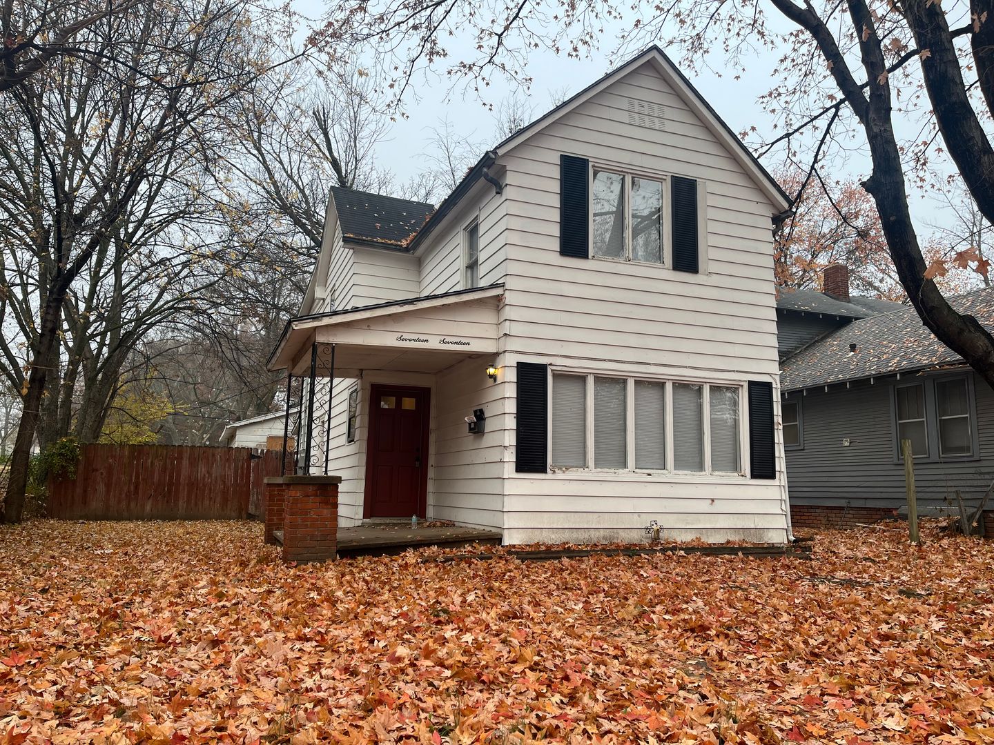 Topeka House: 1717 SW Lane