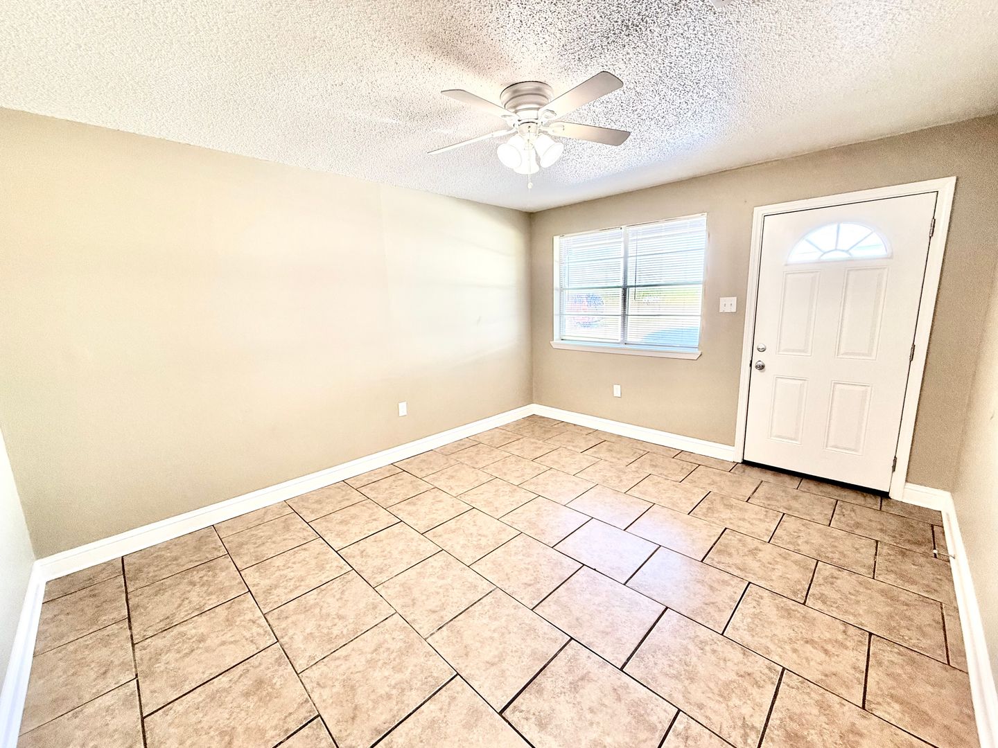 Brusly Apartment: 5277 Choctaw Rd. Apt 1-5