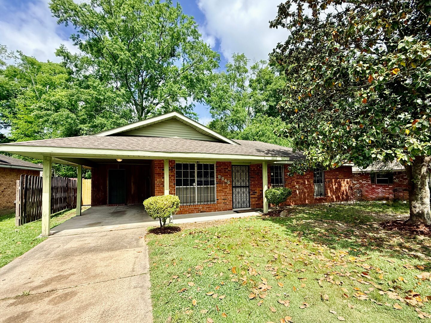 Baton Rouge House: 8846 Metairie Drive