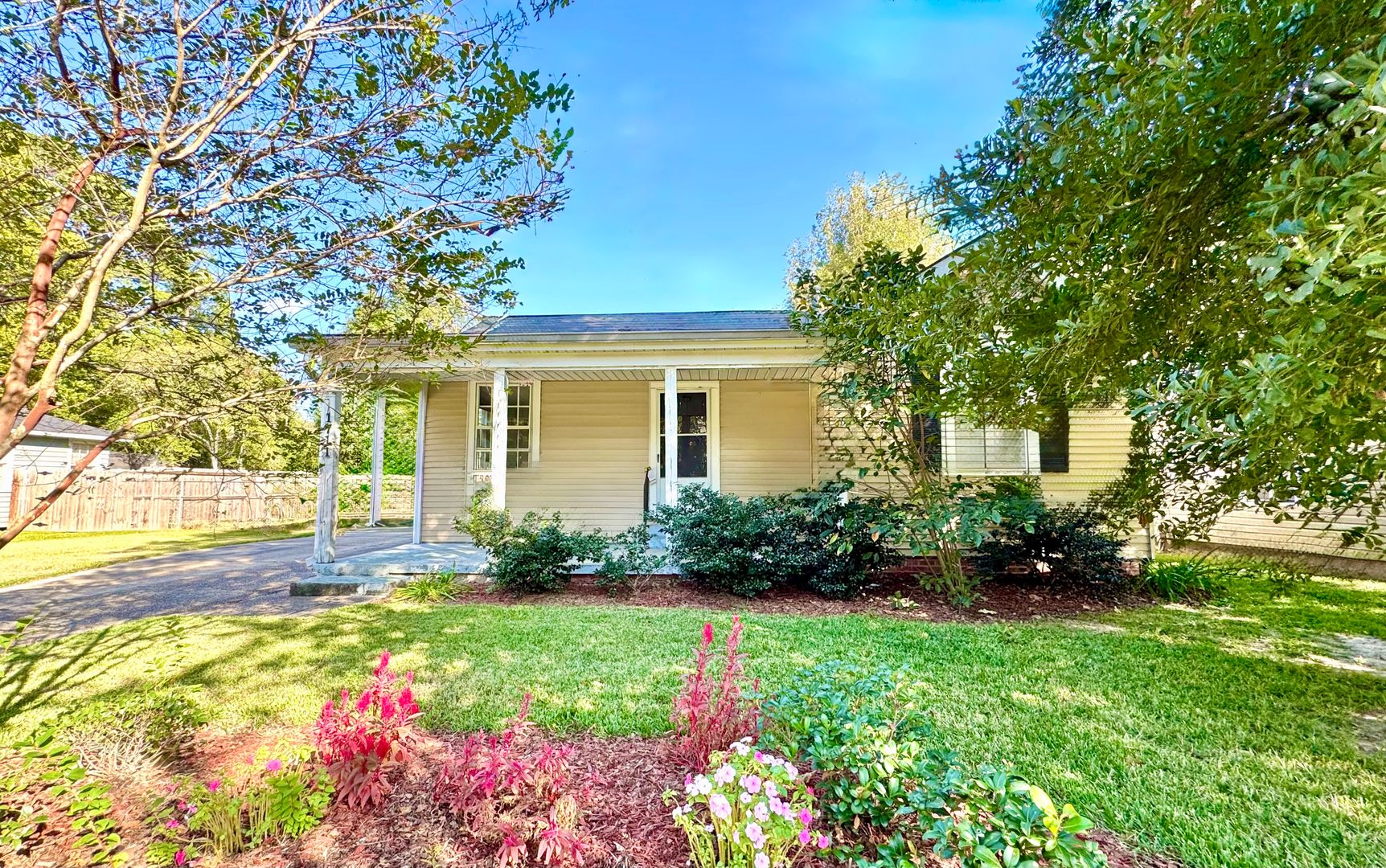 Baton Rouge House: 1711 Marshall Dr.