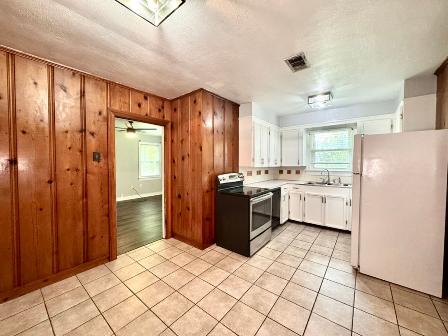Baton Rouge House: 2428 Orpine Ave.