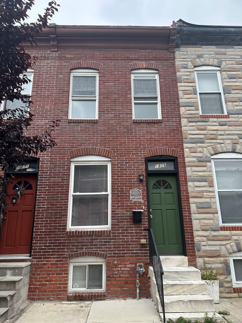 Baltimore House: 1809 Port Street