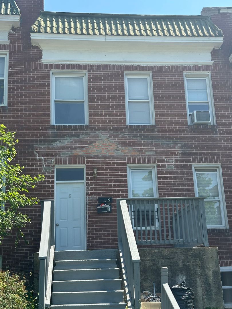 Baltimore Apartment: 5 S Wickham Road