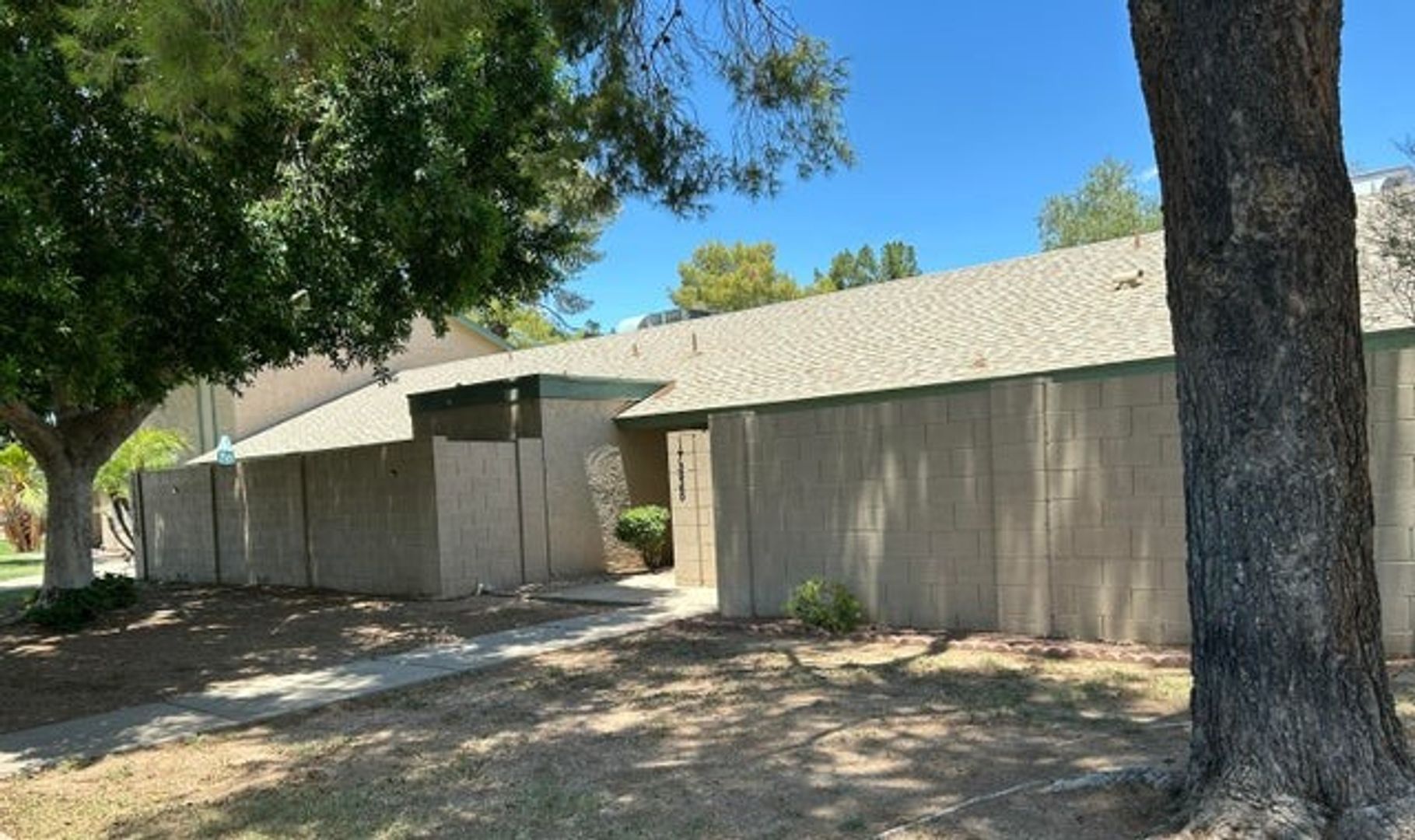 Glendale House: 17838 N. 45th Ave