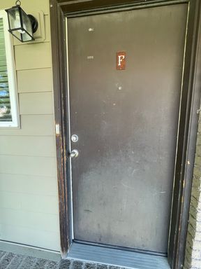 Newly discounted for move in ready status. updated, upstairs inside courtyard 2 bedroom unit. – photo 1