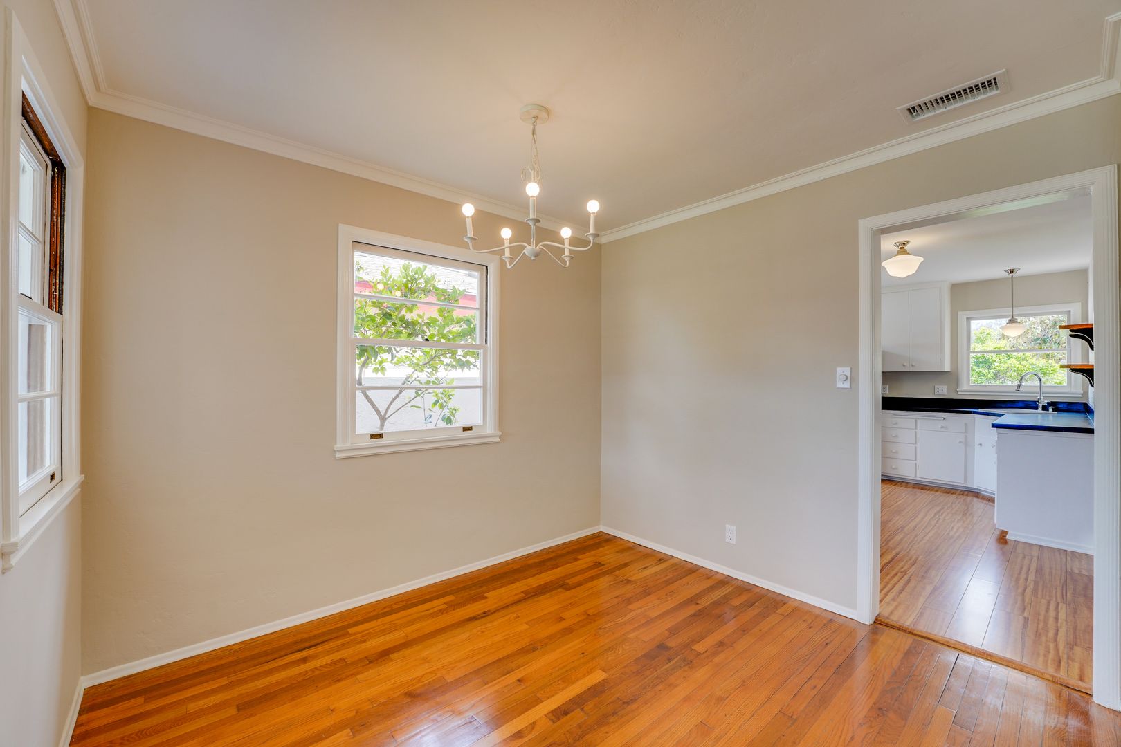 719 I Avenue 12 of 12
