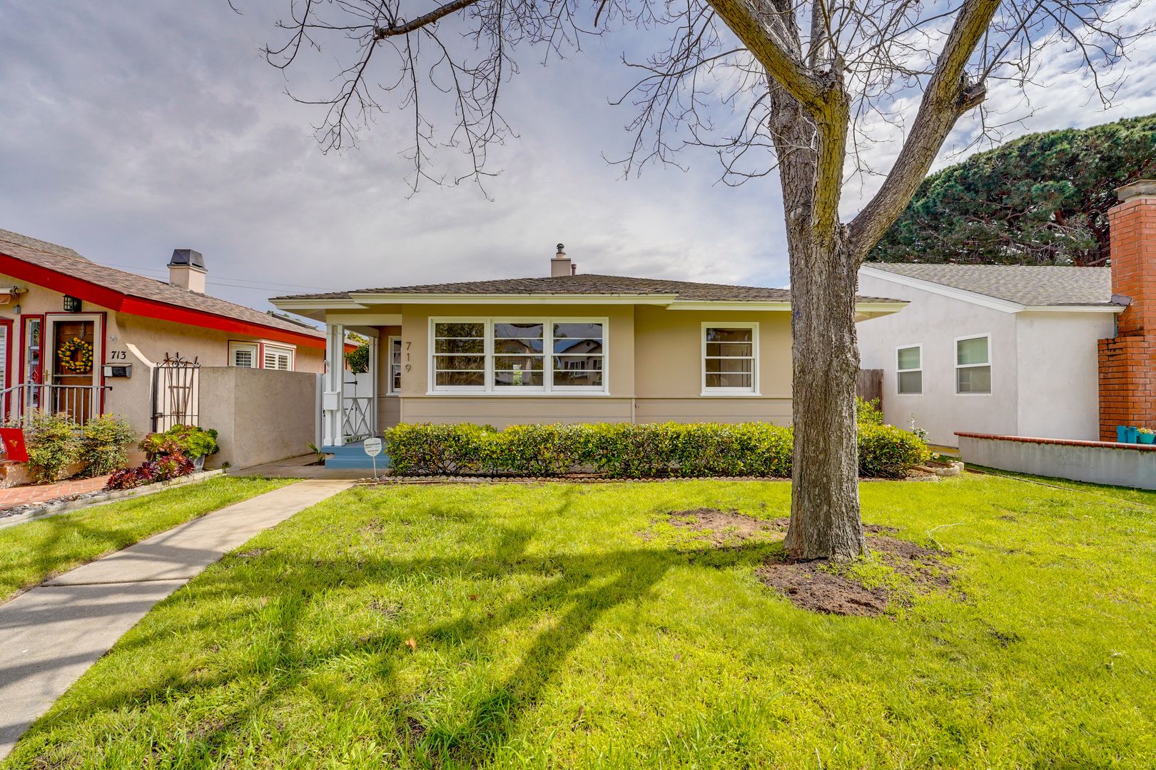 719 I Avenue 2 of 12
