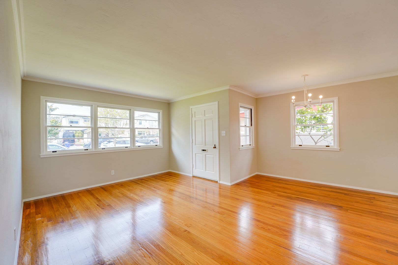 719 I Avenue 10 of 12