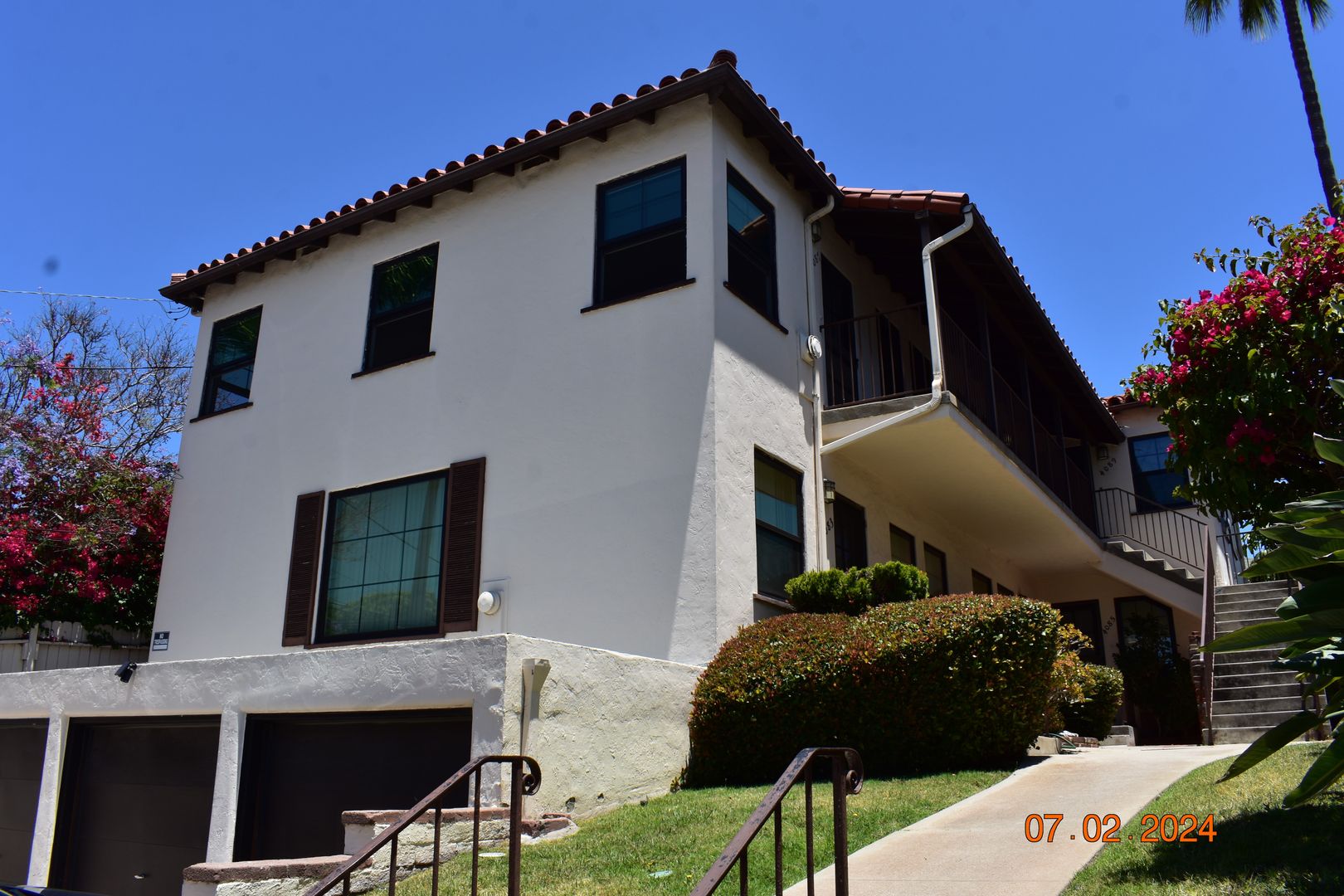 SAN DIEGO Apartment: 4083-4089 FALCON STREET