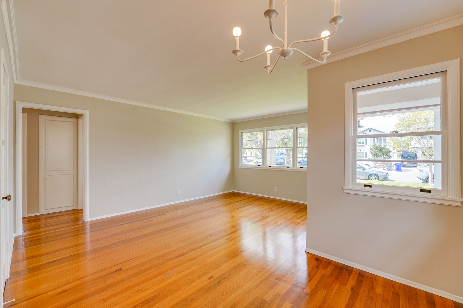 719 I Avenue 9 of 12