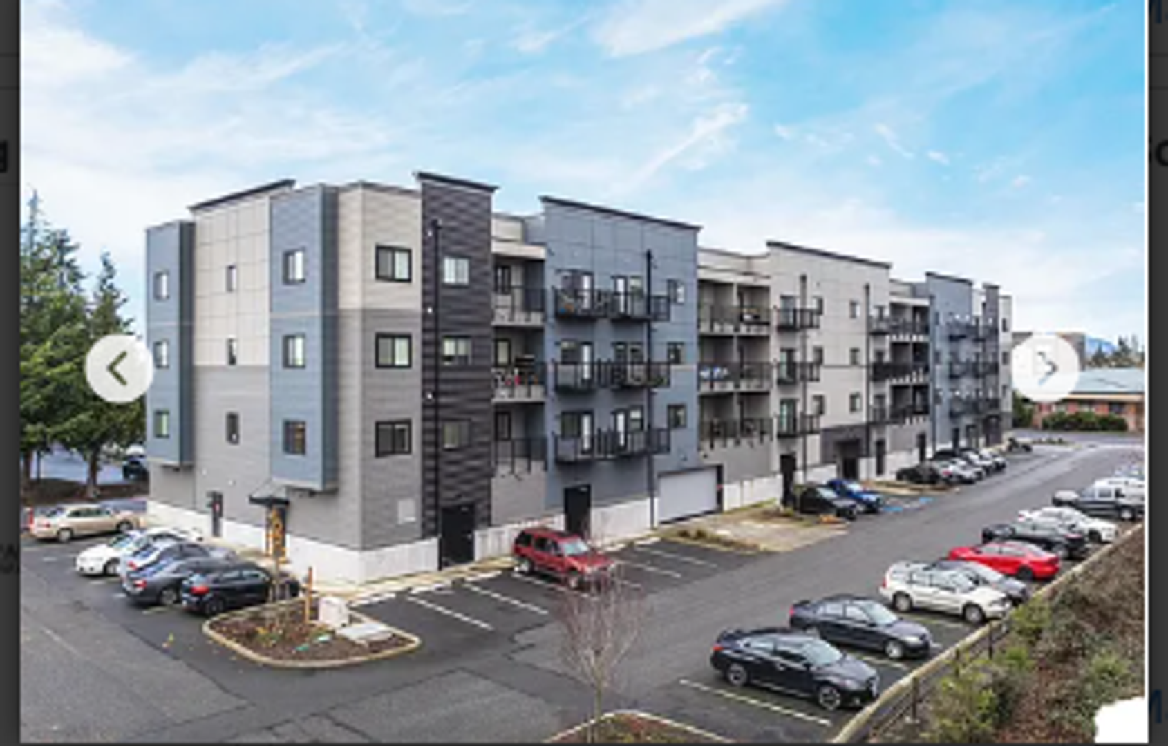 Burlington Apartment: 260 East George Hopper Road