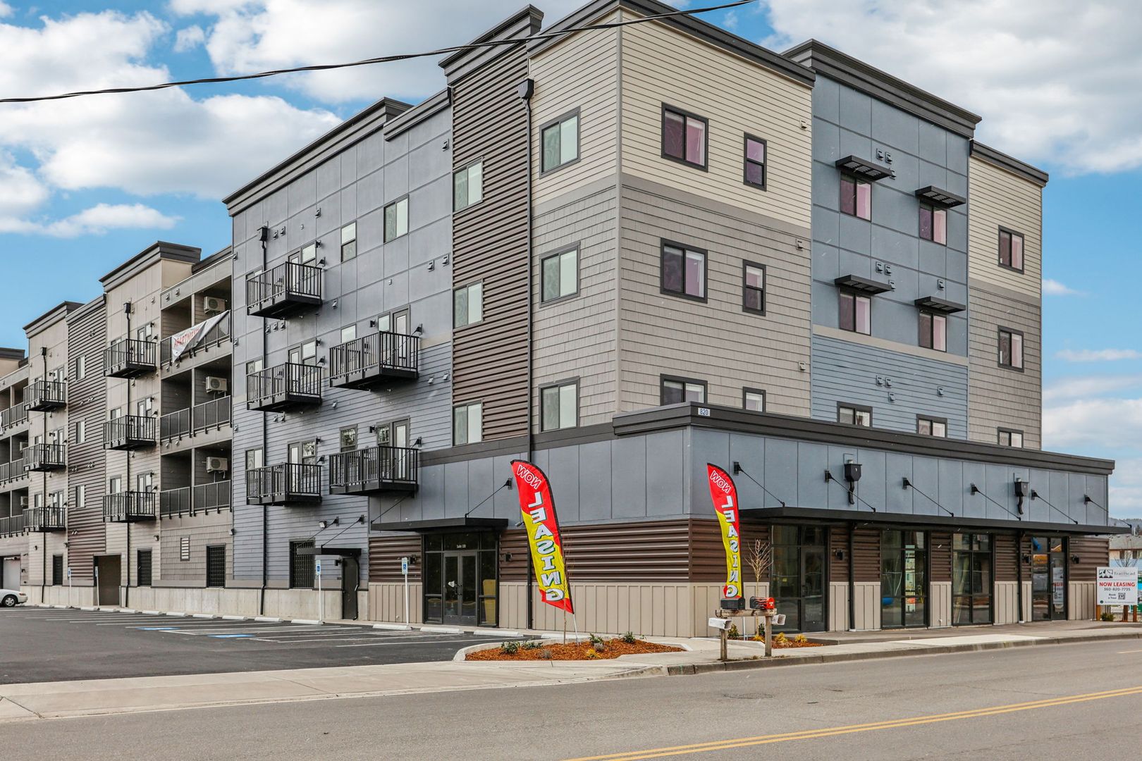 Sedro-Woolley Apartment: 820 Trail Road