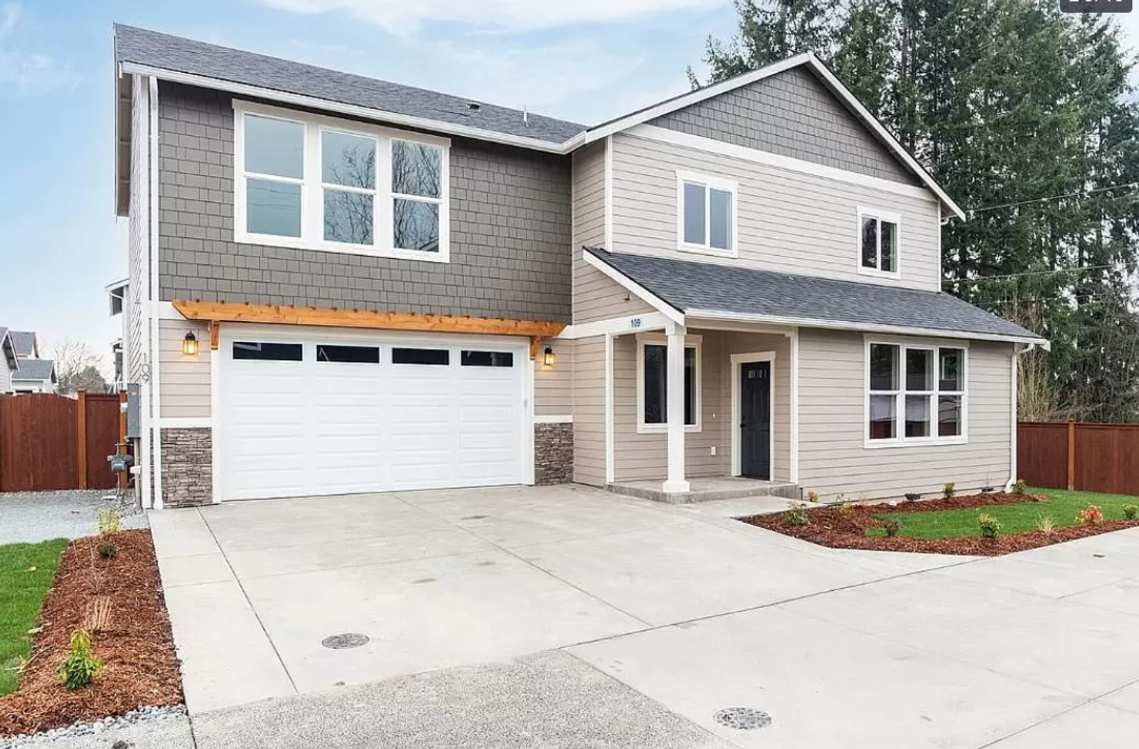 Sedro-Woolley House: 122 North Trail Road