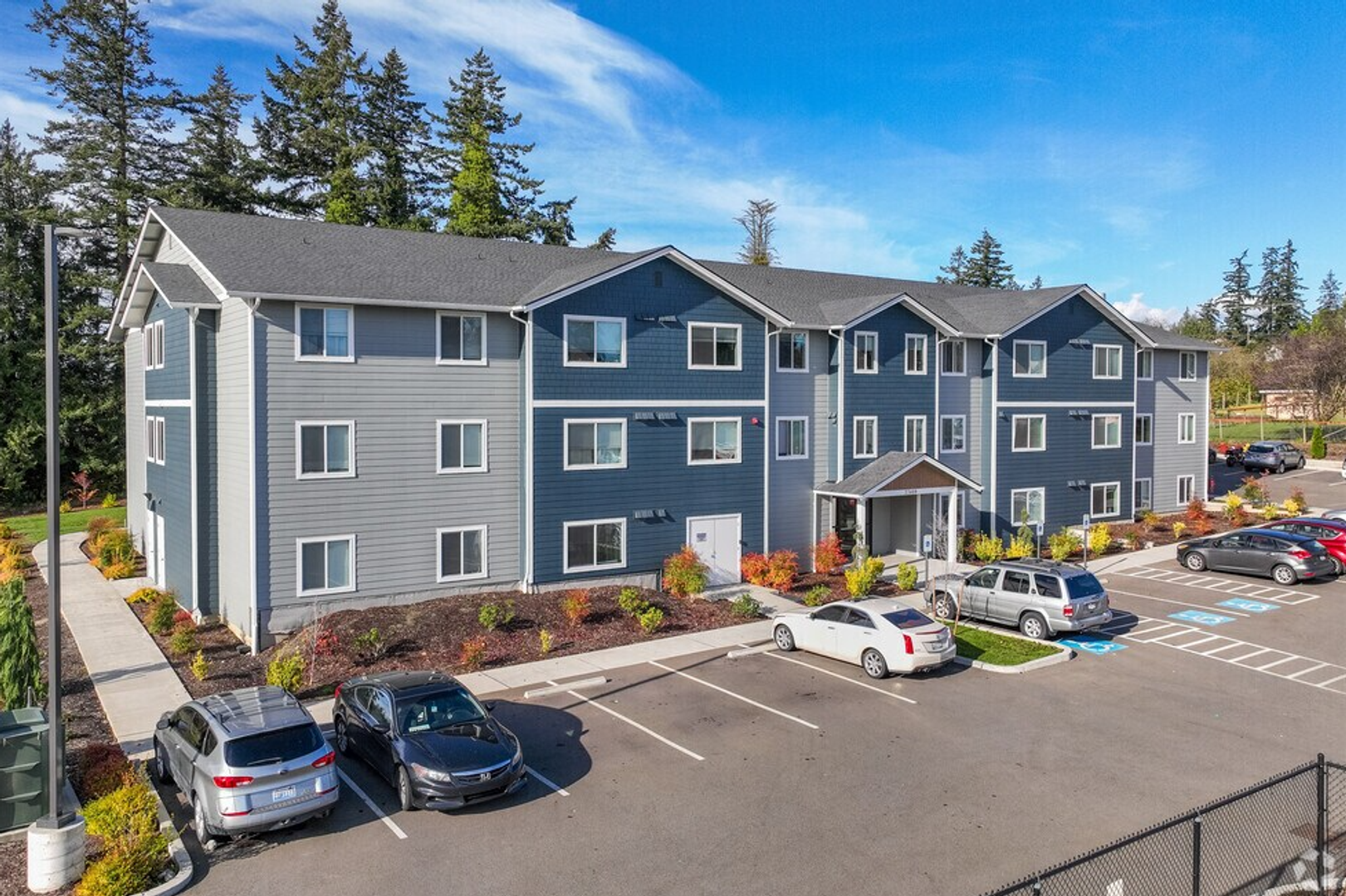 Stanwood Apartment: 27408 72nd Avenue NW