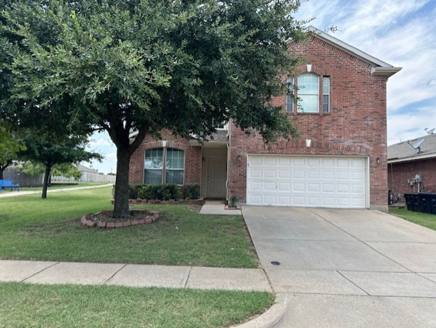 Fort Worth House: 8404 Autumn Creek Trail