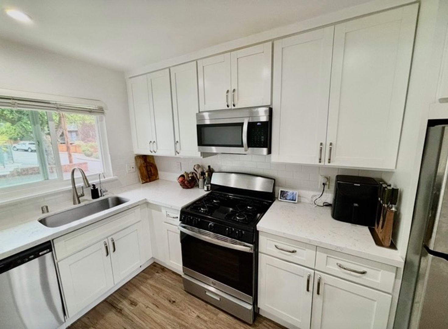 Lafayette Apartment: 3585 Brook St