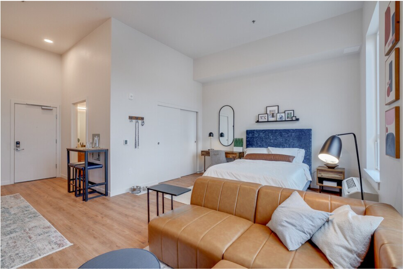 Vancouver Apartment: 201 W 17th St