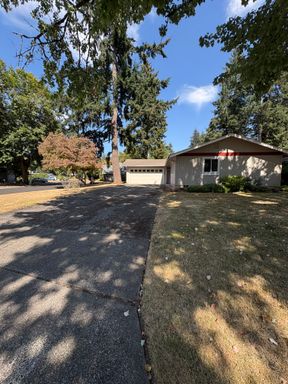 3 Bed 2 Bath Rental at 12704 NE 7th Pl, Vancouver, WA – photo 1