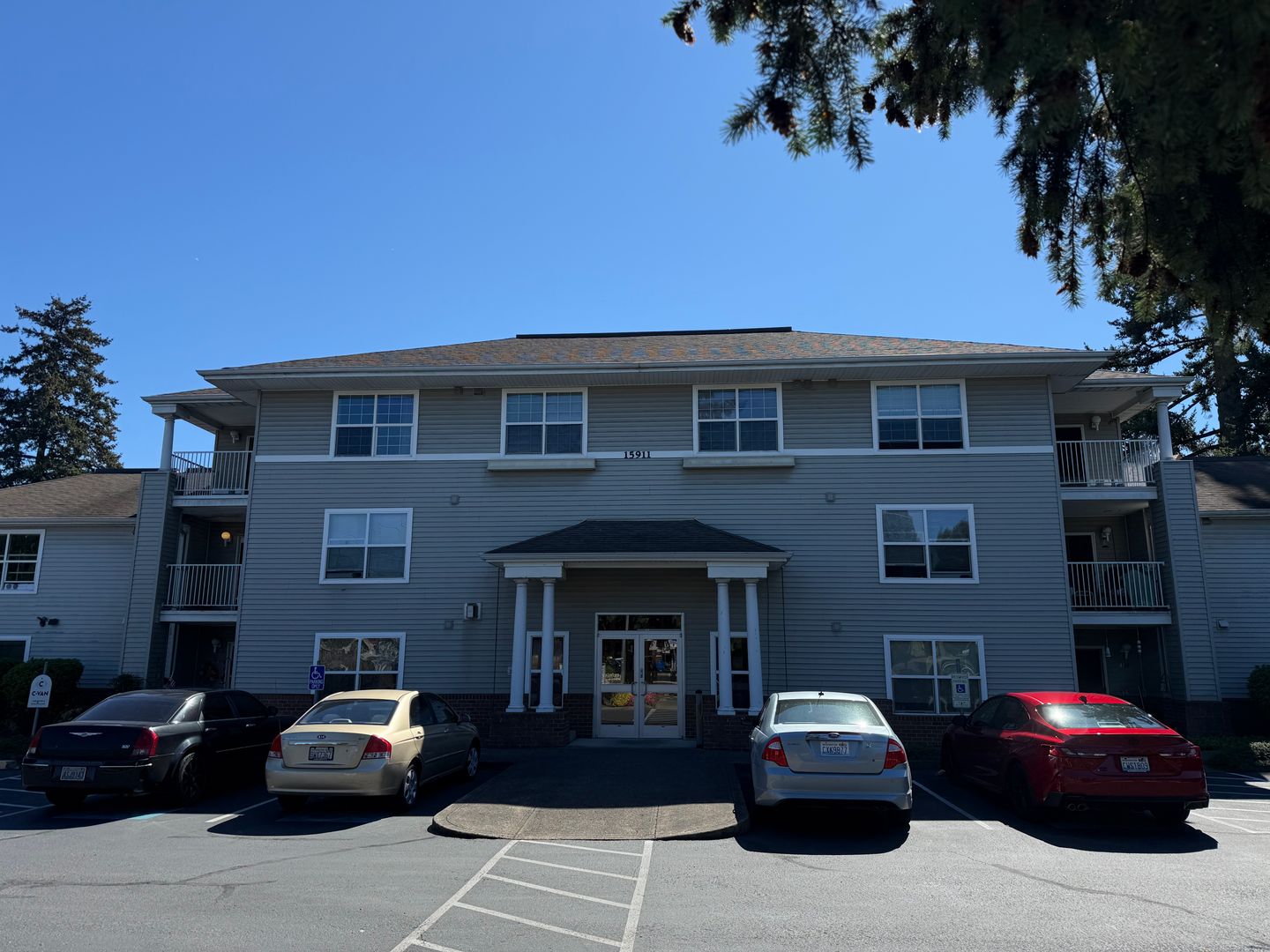 Vancouver Apartment: 15911 SE Mill Plain Blvd.