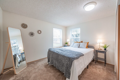 2 Bedroom 2 Bath Apartment home! CALL FOR CURRENT MOVE IN SPECIALS! – photo 1