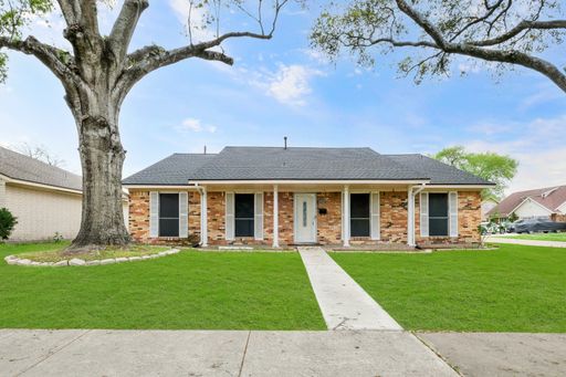 1905 Zapp Lane – photo 1