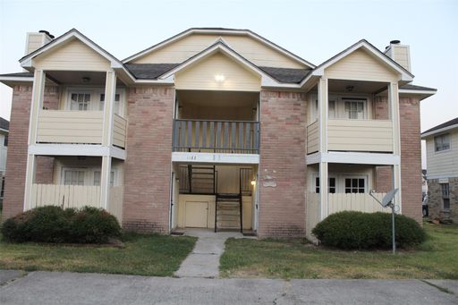 1122 Brenda Ln. Unit C – photo 1