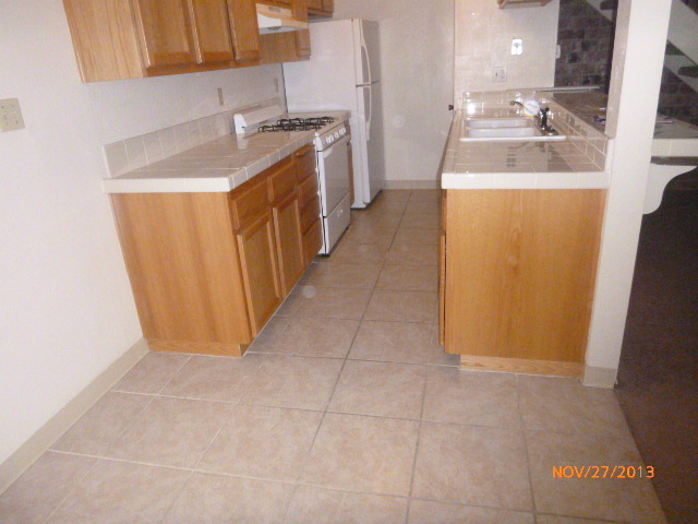 Elk Grove House: 8967 El Mirador Dr. #3