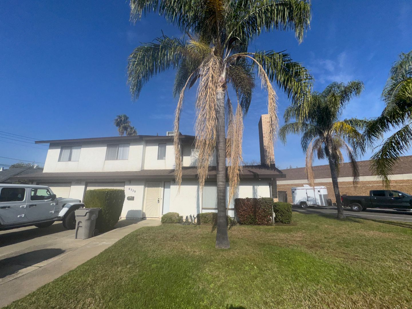 Sacramento Apartment: 6340 T Street