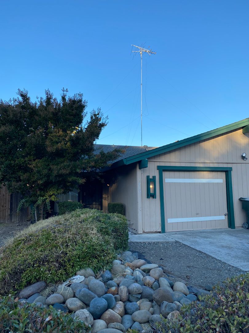 Sacramento Multiplex: 7252 Florin Mall Drive