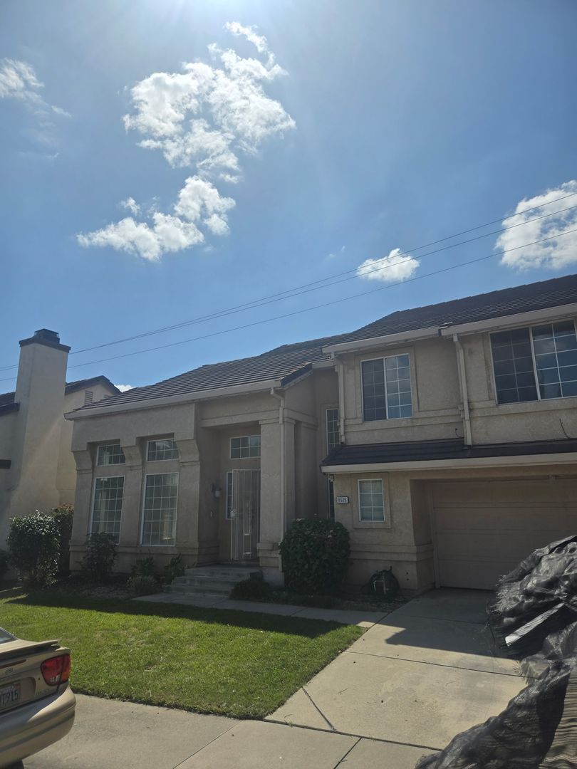 Antelope House: 8525 Crystak Ridge Way