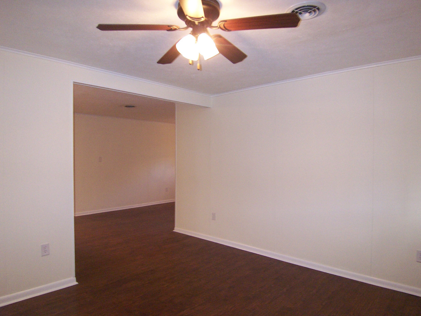 Pineville House: 6105 Shreveport Hwy