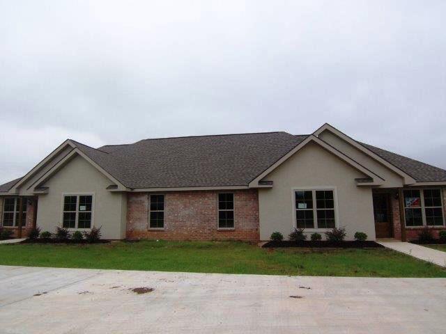 Alexandria House: 5221 Rue De Chateau