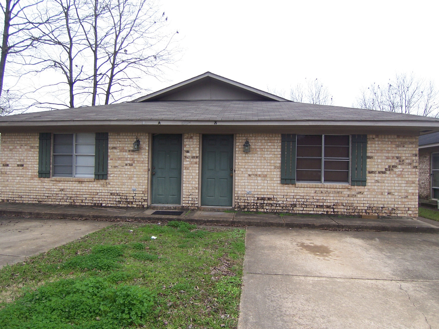 Alexandria House: 5117-A Prescott Rd